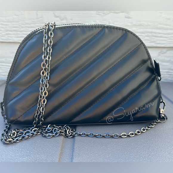 Yves Saint Laurent purse to crossbody - Picture 7 of 10